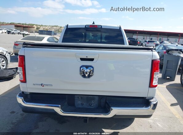 1C6RREFG5MN768118 2021 RAM 1500 White 
