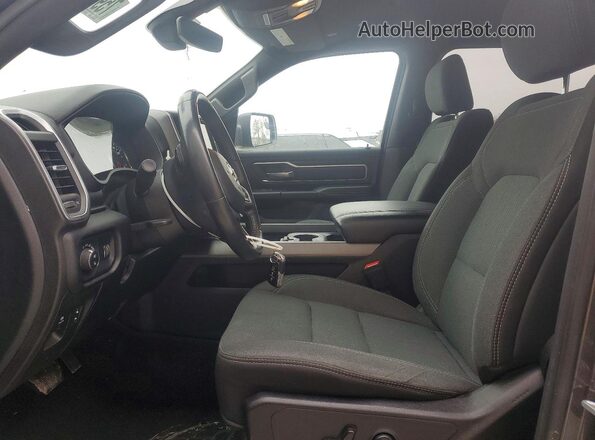 1C6RREFT1MN574702 2021 RAM 1500 Gray Սալոնի դիմացի տեսք