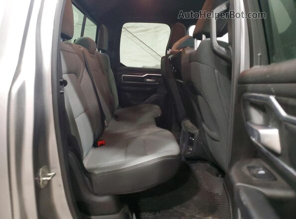 1C6RRFBG7RN150222 2024 RAM 1500 Silver უკანა სავარძლების ხედი