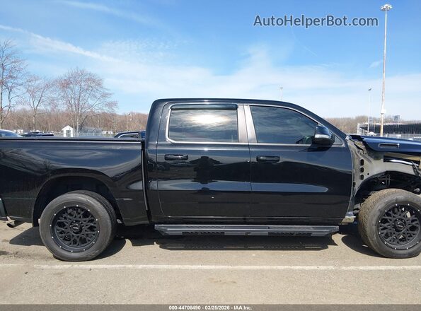 1C6RRFFG7KN829682 2019 RAM 1500 Black 