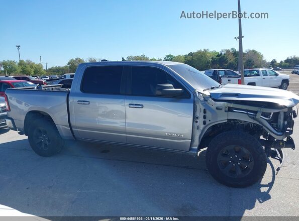 1C6RRFFG8NN349848 2022 RAM 1500 Silver სალონის 360-გრადუსიანი ხედი