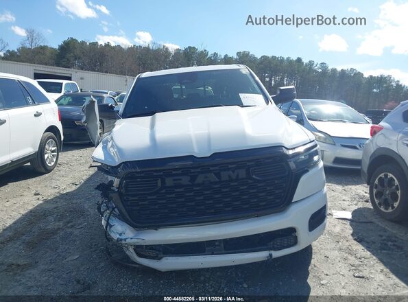 1C6RRFGG1SN596686 2025 RAM 1500 White Dashboard view