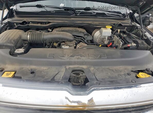 1C6SRFBTXMN509019 2021 RAM 1500 Black Rear interior view