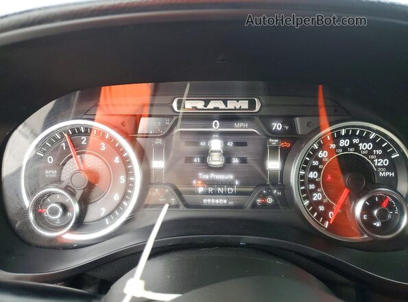 1C6SRFBTXNN131415 2022 RAM 1500 Black Instrument cluster view