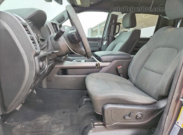 1C6SRFFT4KN565495 2019 RAM 1500 Gray 