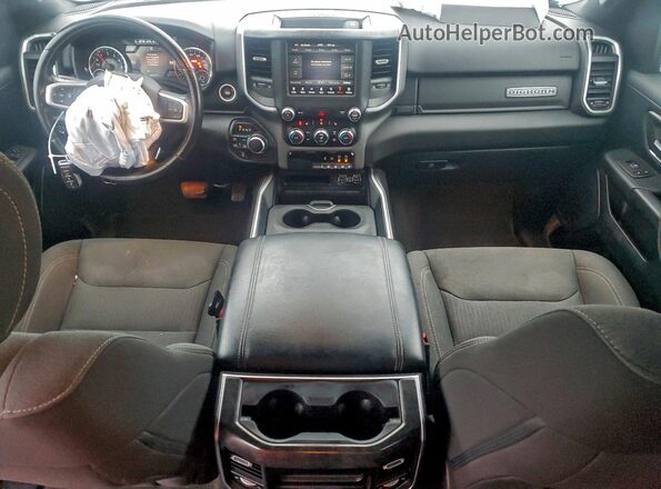 1C6SRFFT5MN645665 2021 RAM 1500 White Vista del salpicadero