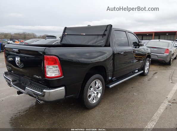 1C6SRFFT8LN375992 2020 RAM 1500 Black Rear right