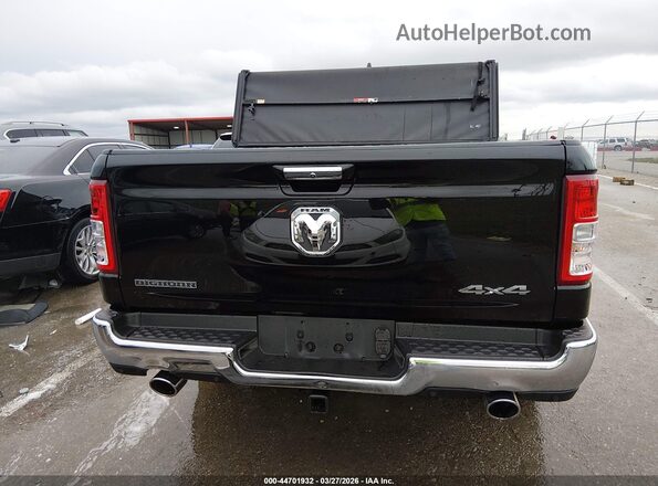 1C6SRFFT8LN375992 2020 RAM 1500 Black 
