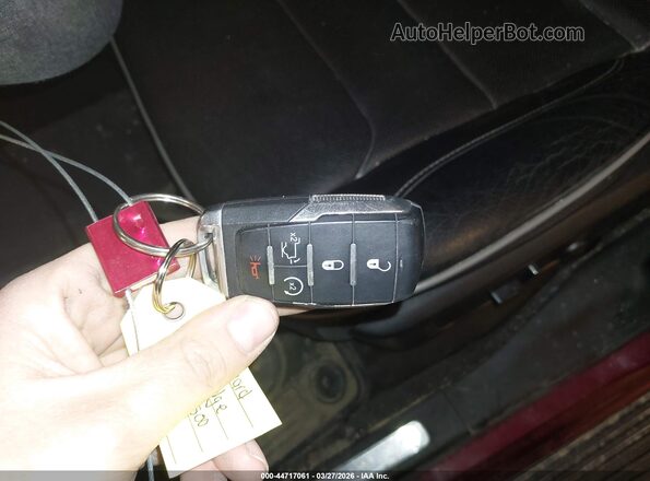 1C6SRFHT7KN525845 2019 RAM 1500 Red Առջևի վահանակի տեսք