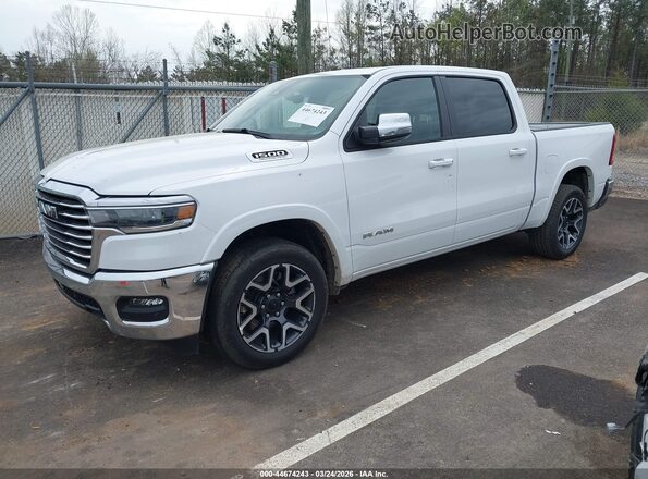 1C6SRFJP4TN259215 2026 RAM 1500 White Vista tres cuartos delantera izquierda