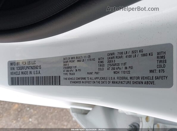 1C6SRFJP4TN259215 2026 RAM 1500 White Vista del compartimento del motor