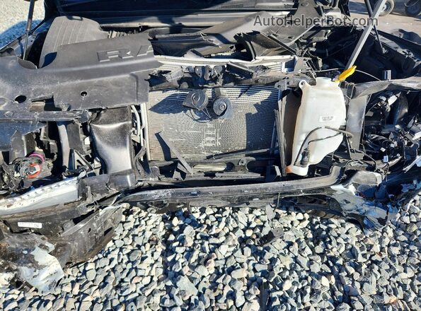 1C6SRFJT2MN803015 2021 RAM 1500 Черный Вид задней части салона
