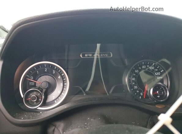 1C6SRFJT5LN335778 2020 RAM 1500 Серый Вид щитка приборов