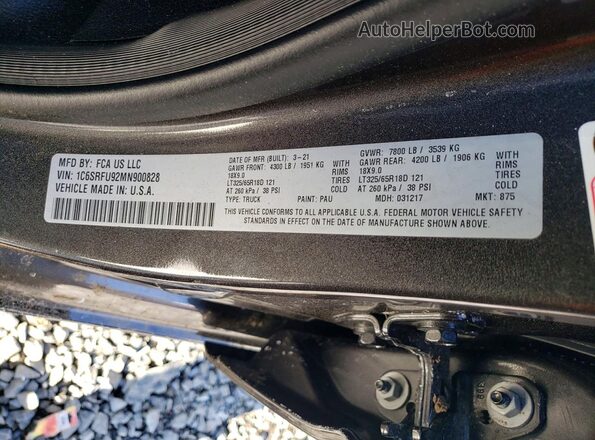1C6SRFU92MN900828 2021 RAM 1500 Black Vista del compartimento del motor