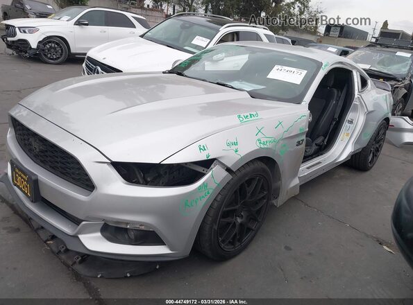 1FA6P8AM1G5221017 2016 FORD MUSTANG Silver წინა მარცხენა ხედი სამი მეოთხედიდან