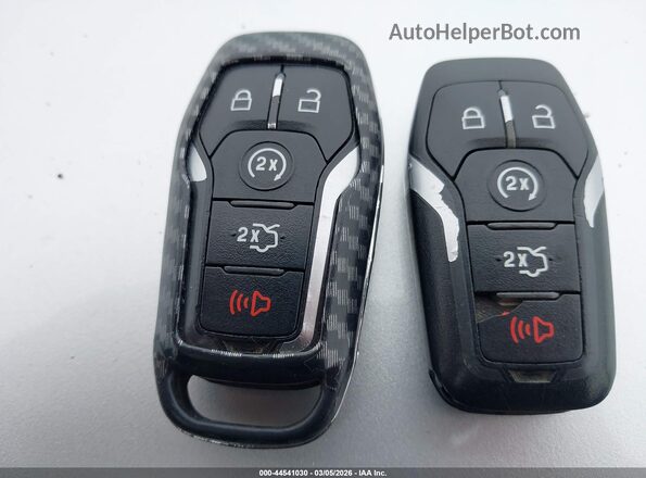 1FA6P8CF1H5240845 2017 FORD MUSTANG Gray Vista del salpicadero