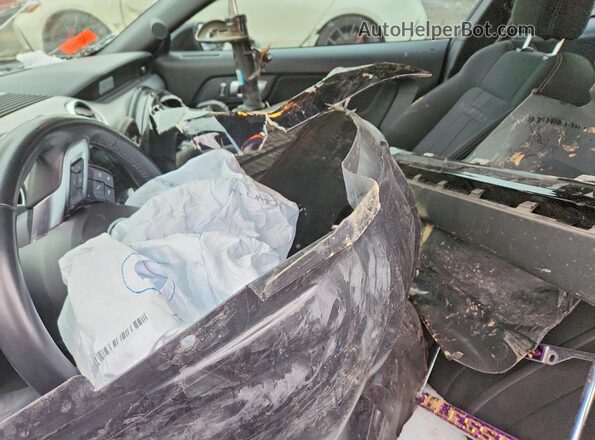 1FA6P8CF2N5136389 2022 FORD MUSTANG Black Widok wnętrza z przodu