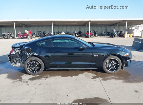 1FA6P8CF4N5131405 2022 FORD MUSTANG Черный Вид задней части салона