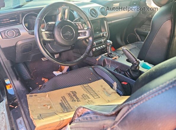 1FA6P8CF5N5138282 2022 FORD MUSTANG Black Widok deski rozdzielczej