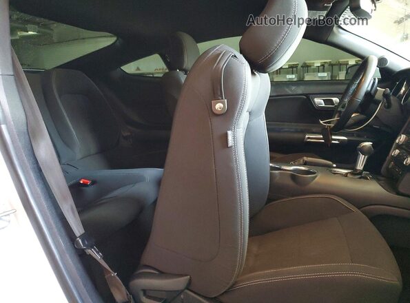 1FA6P8CF6J5129164 2018 FORD MUSTANG White Rear seats view