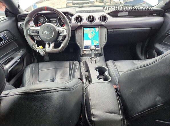 1FA6P8TH0G5210932 2016 FORD MUSTANG Серебряный Вид панели приборов