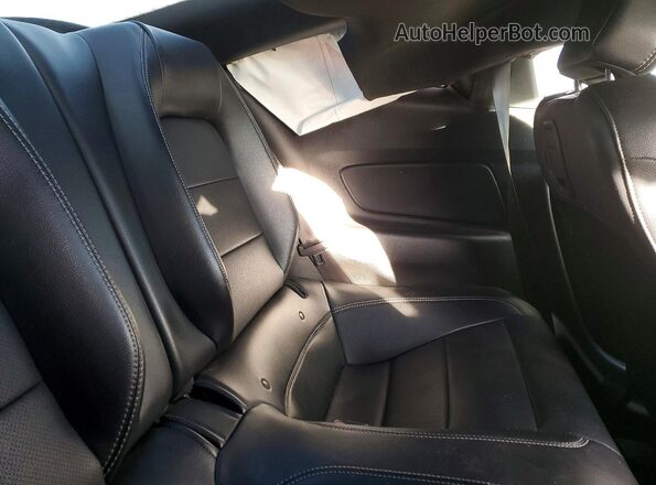 1FA6P8TH4M5100428 2021 FORD MUSTANG Red Vista de los asientos traseros