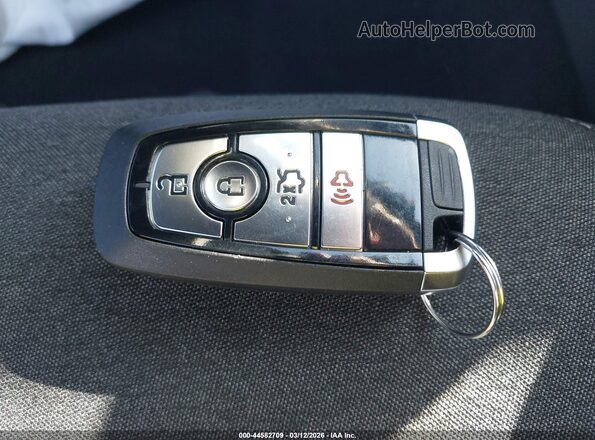 1FA6P8TH8T5101435 2026 FORD MUSTANG Blue Widok deski rozdzielczej