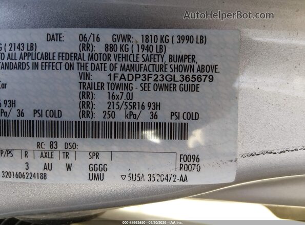 1FADP3F23GL365679 2016 FORD FOCUS Silver ძრავის განყოფილების ხედი