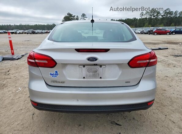 1FADP3F24HL285504 2017 FORD FOCUS Silver Вид ззаду