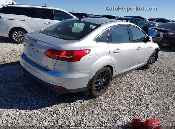 1FADP3F25GL201169 2016 FORD FOCUS Silver Rear right