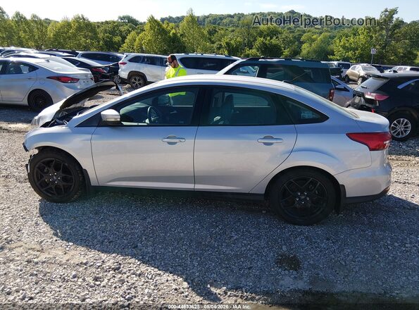 1FADP3F25GL201169 2016 FORD FOCUS Silver 