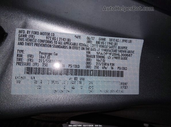1FADP3F25HL300687 2017 FORD FOCUS Silver 