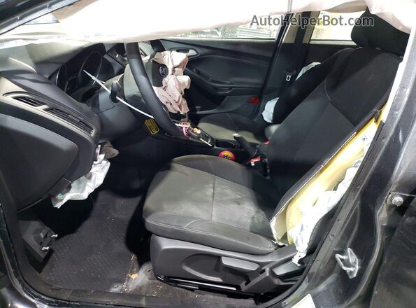 1FADP3F25JL331038 2018 FORD FOCUS Charcoal Widok wnętrza z przodu