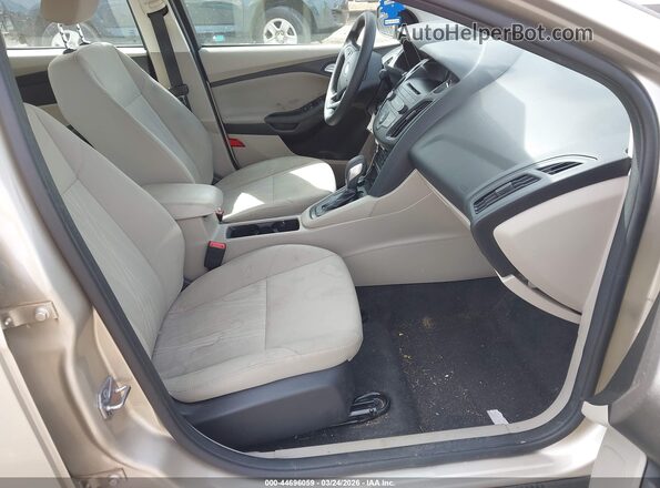 1FADP3F2XHL208359 2017 FORD FOCUS Gold 