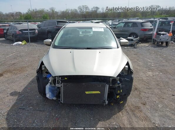 1FADP3F2XHL208359 2017 FORD FOCUS Gold 