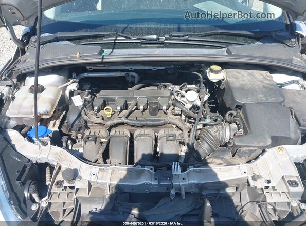 1FADP3J24HL268368 2017 FORD FOCUS Silver Widok z tyłu