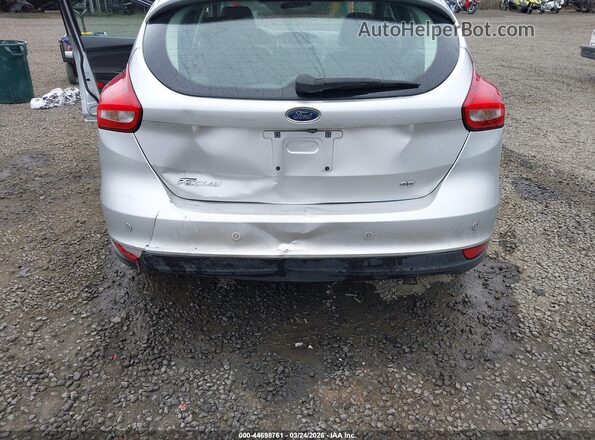 1FADP3K24GL226361 2016 FORD FOCUS Silver Դիմացի տեսք