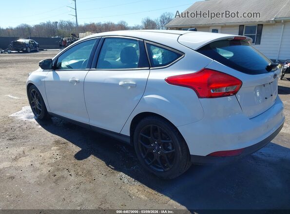 1FADP3K26GL205558 2016 FORD FOCUS White Rear left