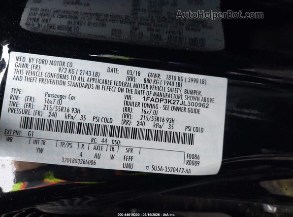 1FADP3K27JL300962 2018 FORD FOCUS Black Вид підкапотного простору
