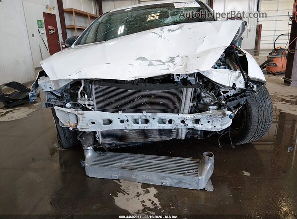 1FADP3L90JL322328 2018 FORD FOCUS ST White ხელსაწყოთა პანელის ხედი