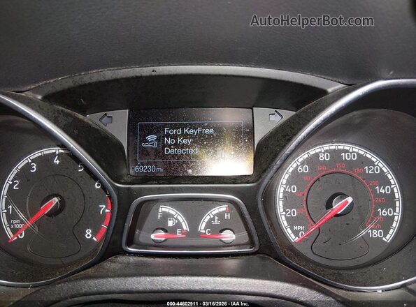 1FADP3L90JL322328 2018 FORD FOCUS ST White უკანა სავარძლების ხედი
