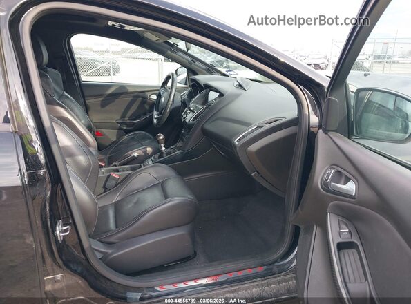 1FADP3L91GL305787 2016 FORD FOCUS ST Black Вид салону спереду