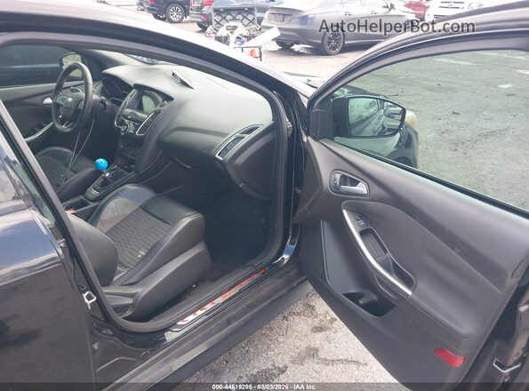 1FADP3L93GL223950 2016 FORD FOCUS ST Black Вид салону спереду