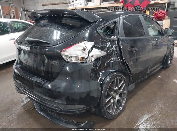 1FADP3L97JL325503 2018 FORD FOCUS ST Black Widok z przodu