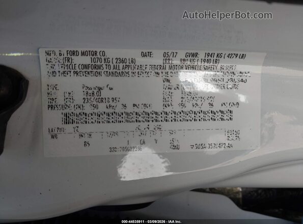 1FADP3L99HL285340 2017 FORD FOCUS ST White ძრავის განყოფილების ხედი