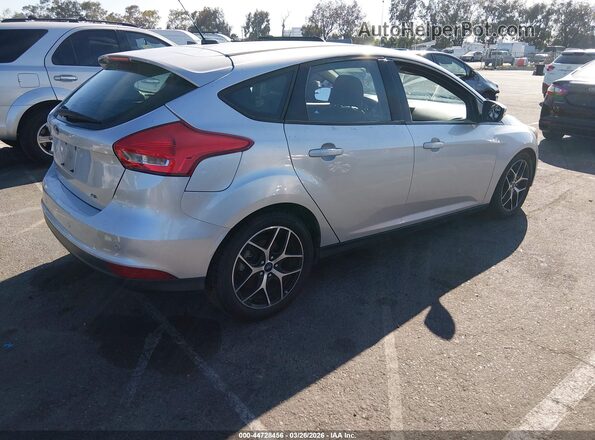1FADP3M25HL232085 2017 FORD FOCUS Silver უკანა მარჯვენა