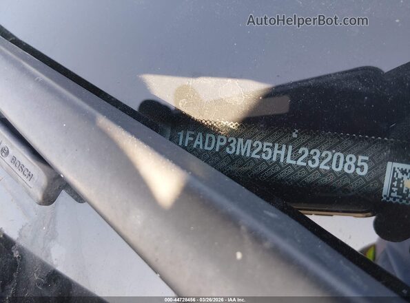 1FADP3M25HL232085 2017 FORD FOCUS Silver ძრავის განყოფილების ხედი