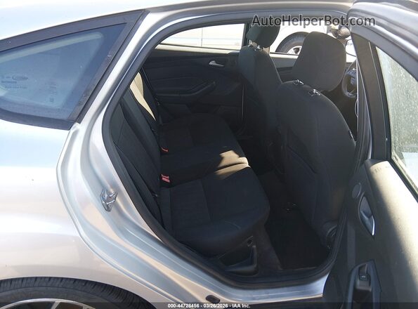 1FADP3M25HL232085 2017 FORD FOCUS Silver VIN კოდის სტიკერის ხედი