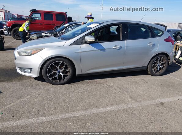 1FADP3M25HL232085 2017 FORD FOCUS Silver სალონის 360-გრადუსიანი ხედი