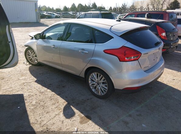 1FADP3N25GL307462 2016 FORD FOCUS Gray 